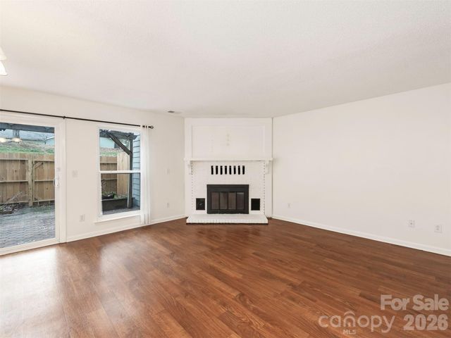 1023 Sardis Cove Drive, Charlotte, NC 28270