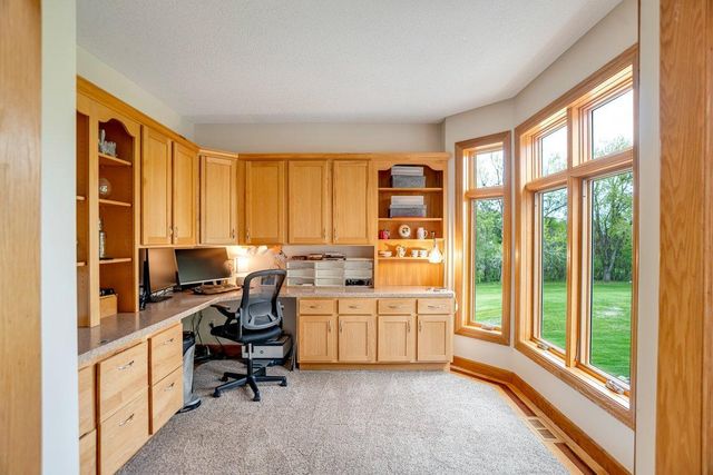 24149 Highview Avenue, Lakeville, MN 55044