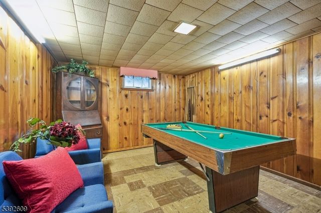 222 N 17th St, Kenilworth Boro, NJ 07033