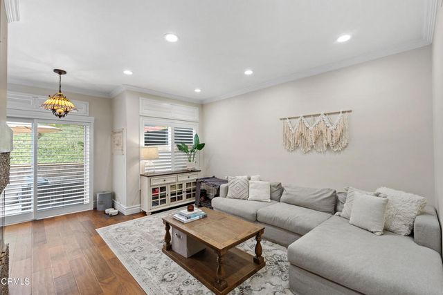 131 Concerto Drive, Oak Park, CA 91377