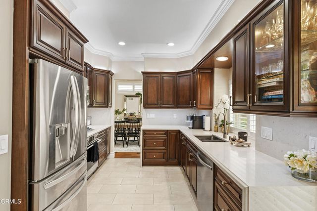 131 Concerto Drive, Oak Park, CA 91377