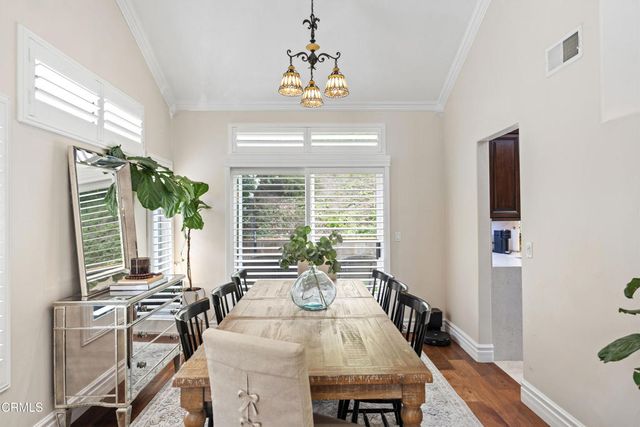 131 Concerto Drive, Oak Park, CA 91377