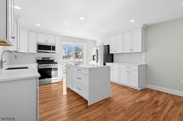 909 GARDEN STREET, Union Twp., NJ 07083