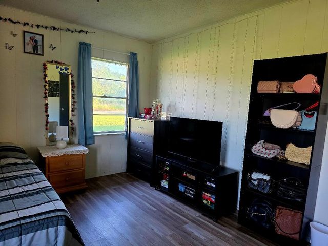 602 Hewitt Street, Groesbeck, TX 76642