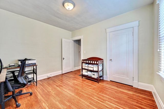 831 N Ft Thomas Avenue, Fort Thomas, KY 41075