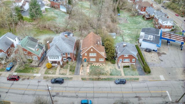 831 N Ft Thomas Avenue, Fort Thomas, KY 41075