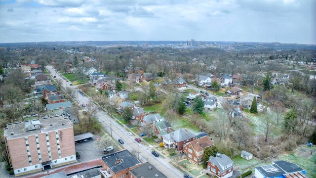 831 N Ft Thomas Avenue, Fort Thomas, KY 41075