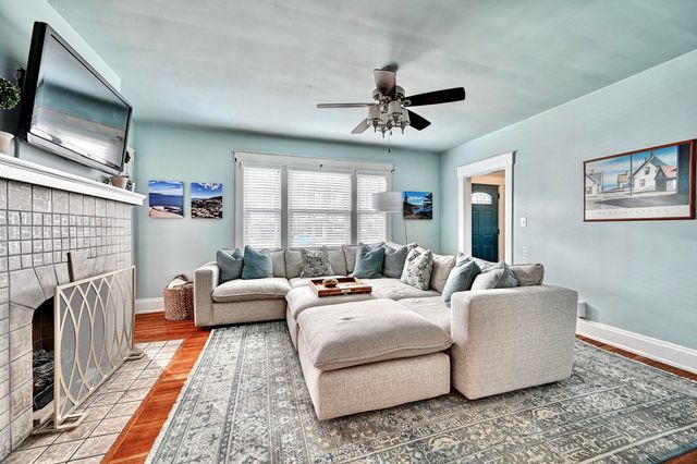 831 N Ft Thomas Avenue, Fort Thomas, KY 41075