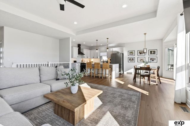 17209 Jessica Lane, Gretna, NE 68028