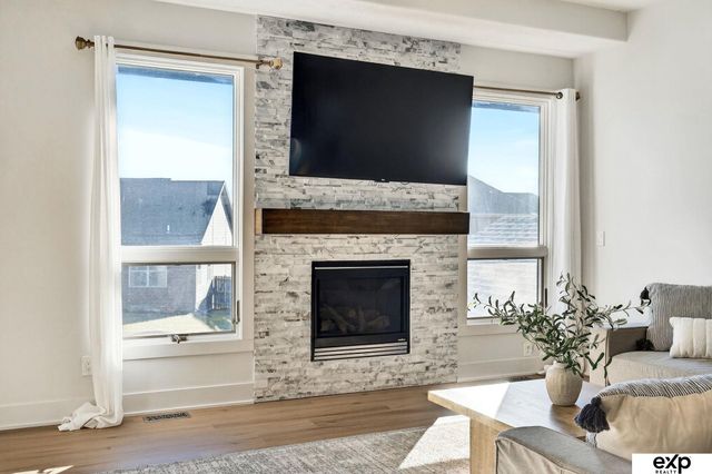 17209 Jessica Lane, Gretna, NE 68028