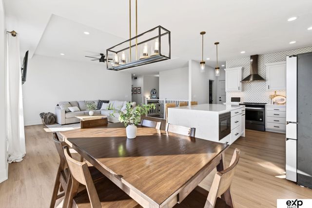 17209 Jessica Lane, Gretna, NE 68028