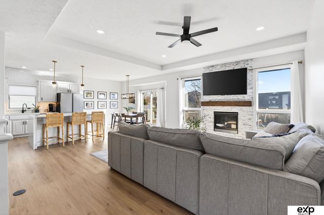 17209 Jessica Lane, Gretna, NE 68028