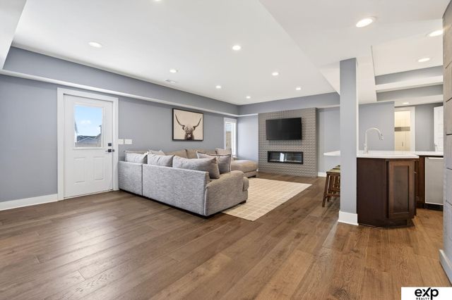 17209 Jessica Lane, Gretna, NE 68028