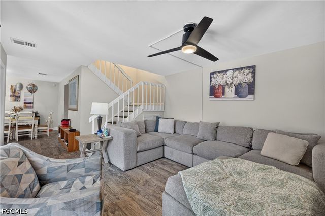 1448 Park Shore CIR 2, Fort Myers, FL 33901