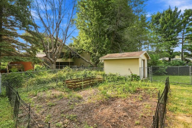 730 Apollo Road, River Falls, WI 54022