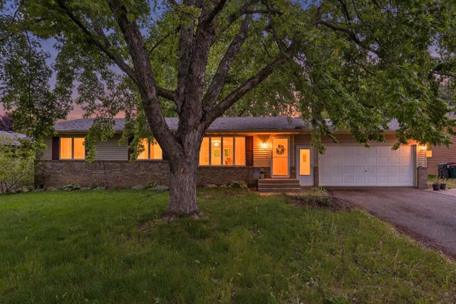 730 Apollo Road, River Falls, WI 54022