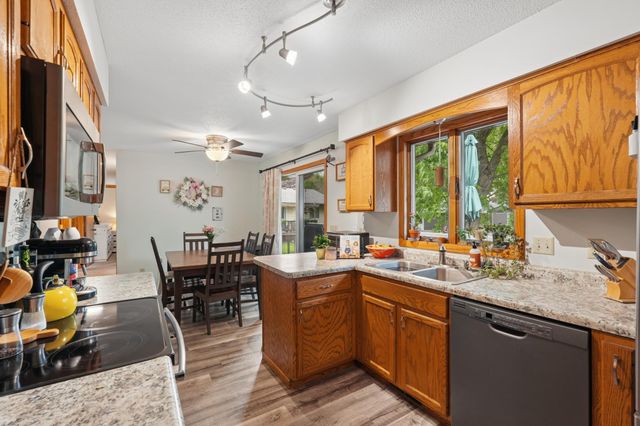 730 Apollo Road, River Falls, WI 54022
