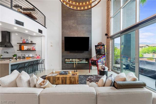 11441 Allerton Park Drive 206, Las Vegas, NV 89135