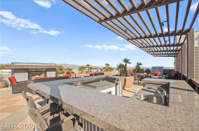 11441 Allerton Park Drive 206, Las Vegas, NV 89135