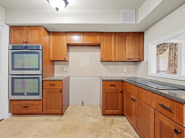 2719 E Pebble Beach Drive, Missouri City, TX 77459