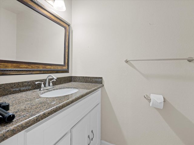 2719 E Pebble Beach Drive, Missouri City, TX 77459