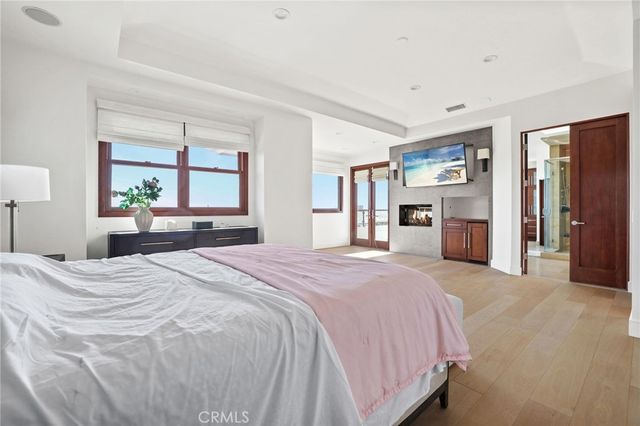 2907 Cliff Drive, Newport Beach, CA 92663