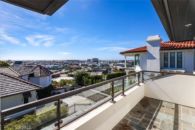 2907 Cliff Drive, Newport Beach, CA 92663