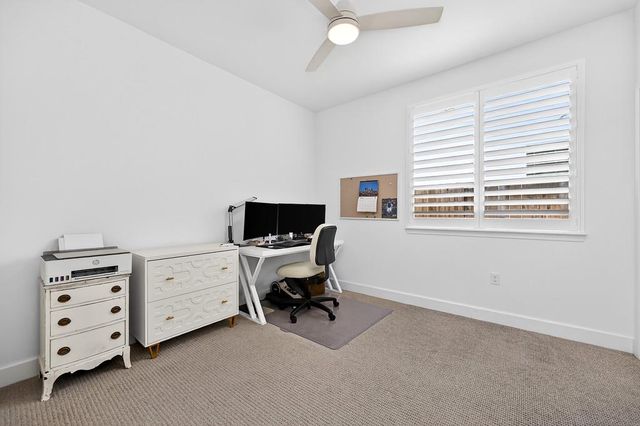 5321 Bluebell Ln, Roseville, CA 95747