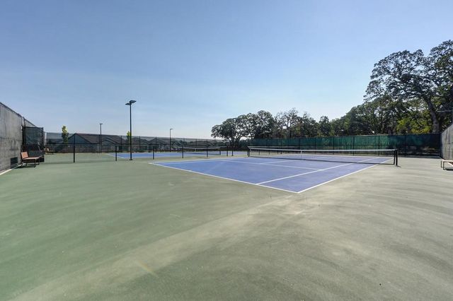 5321 Bluebell Ln, Roseville, CA 95747