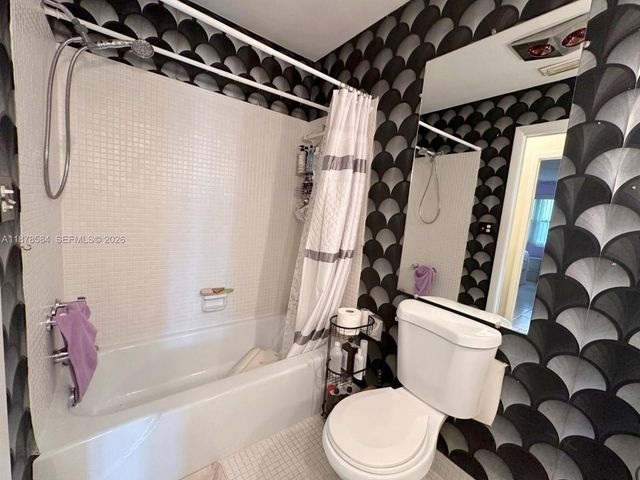 285 N High Point Boulevard A, Boynton Beach, FL 33435
