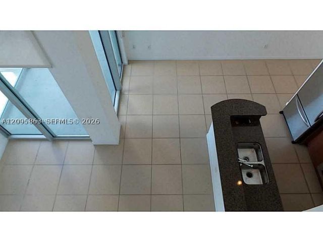 300 S Biscayne Blvd Loft 1034, Miami, FL 33131