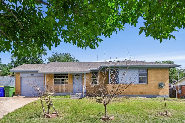 7940 Chaparral Drive, White Settlement, TX 76108
