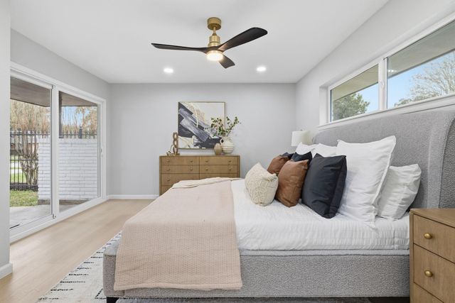 4610 Creekbend Drive, Houston, TX 77035