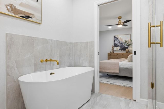 4610 Creekbend Drive, Houston, TX 77035