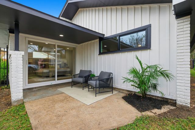 4610 Creekbend Drive, Houston, TX 77035