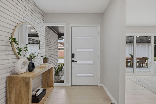 4610 Creekbend Drive, Houston, TX 77035