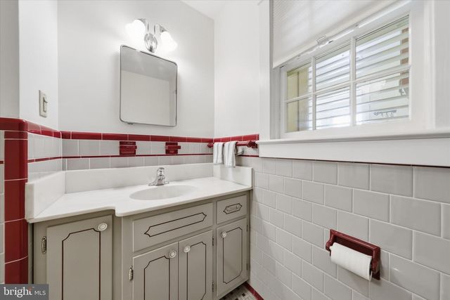 209 ROCKWELL TER, Frederick, MD 21701