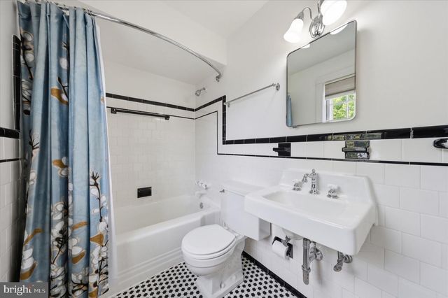 209 ROCKWELL TER, Frederick, MD 21701