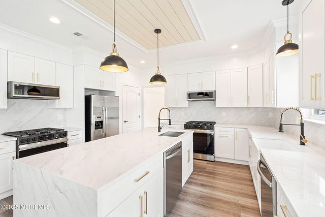 10 Etty Court, Manchester, NJ 08759