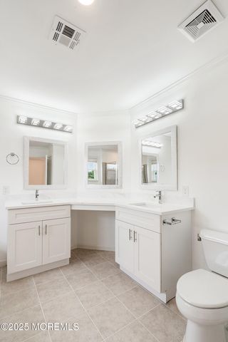 10 Etty Court, Manchester, NJ 08759