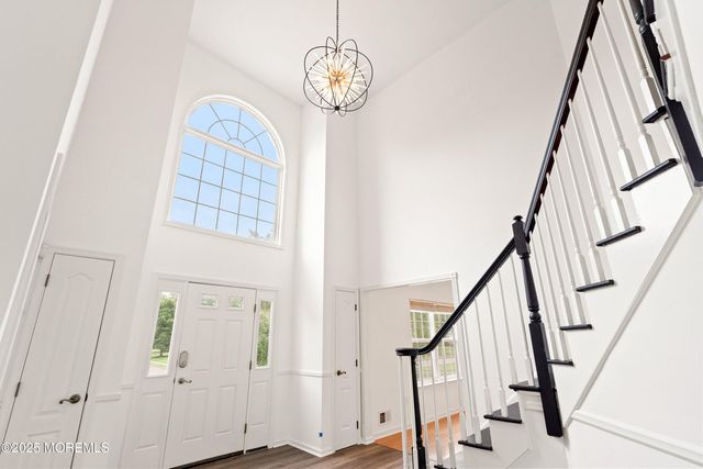 10 Etty Court, Manchester, NJ 08759