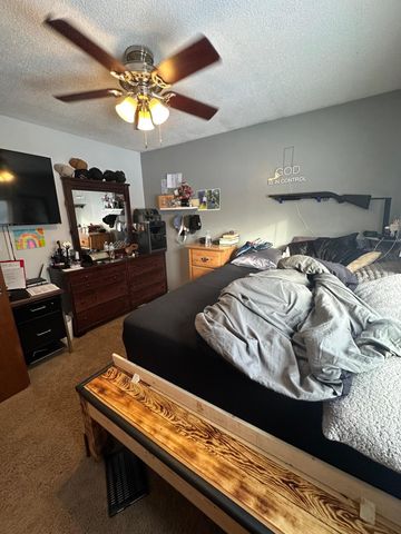 1038 College Street N, Fargo, ND 58102