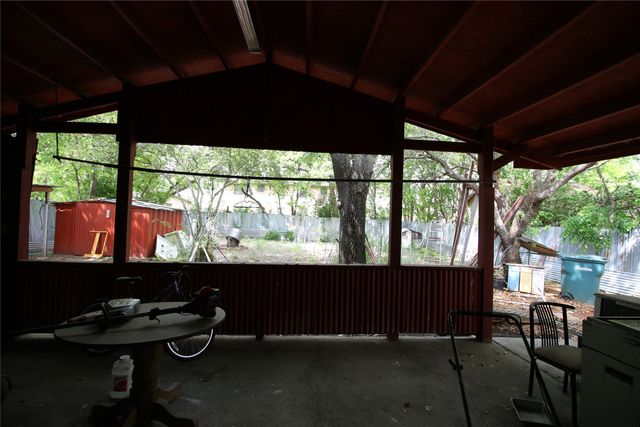 2110 N Duchess Drive, Sherman, TX 75090