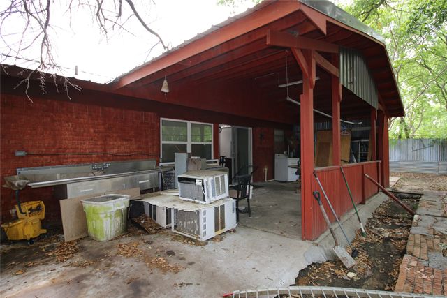 2110 N Duchess Drive, Sherman, TX 75090