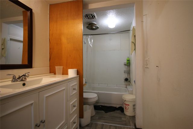 2110 N Duchess Drive, Sherman, TX 75090