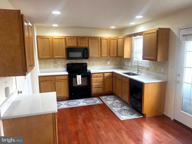 201 EASTSIDE LN, Winchester, VA 22602