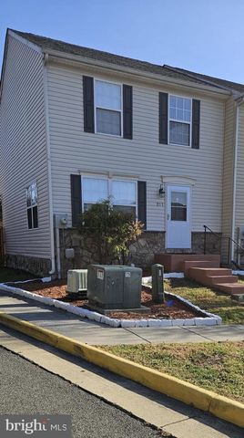 201 EASTSIDE LN, Winchester, VA 22602