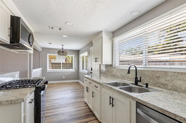 24615 Shellbrook Drive, Houston, TX 77336