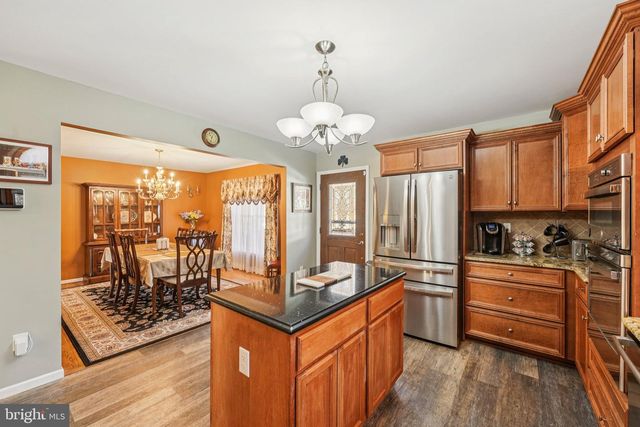 19 FARMER CT, Albrightsville, PA 18210