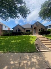 4505 Scenic Drive, Rowlett, TX 75088